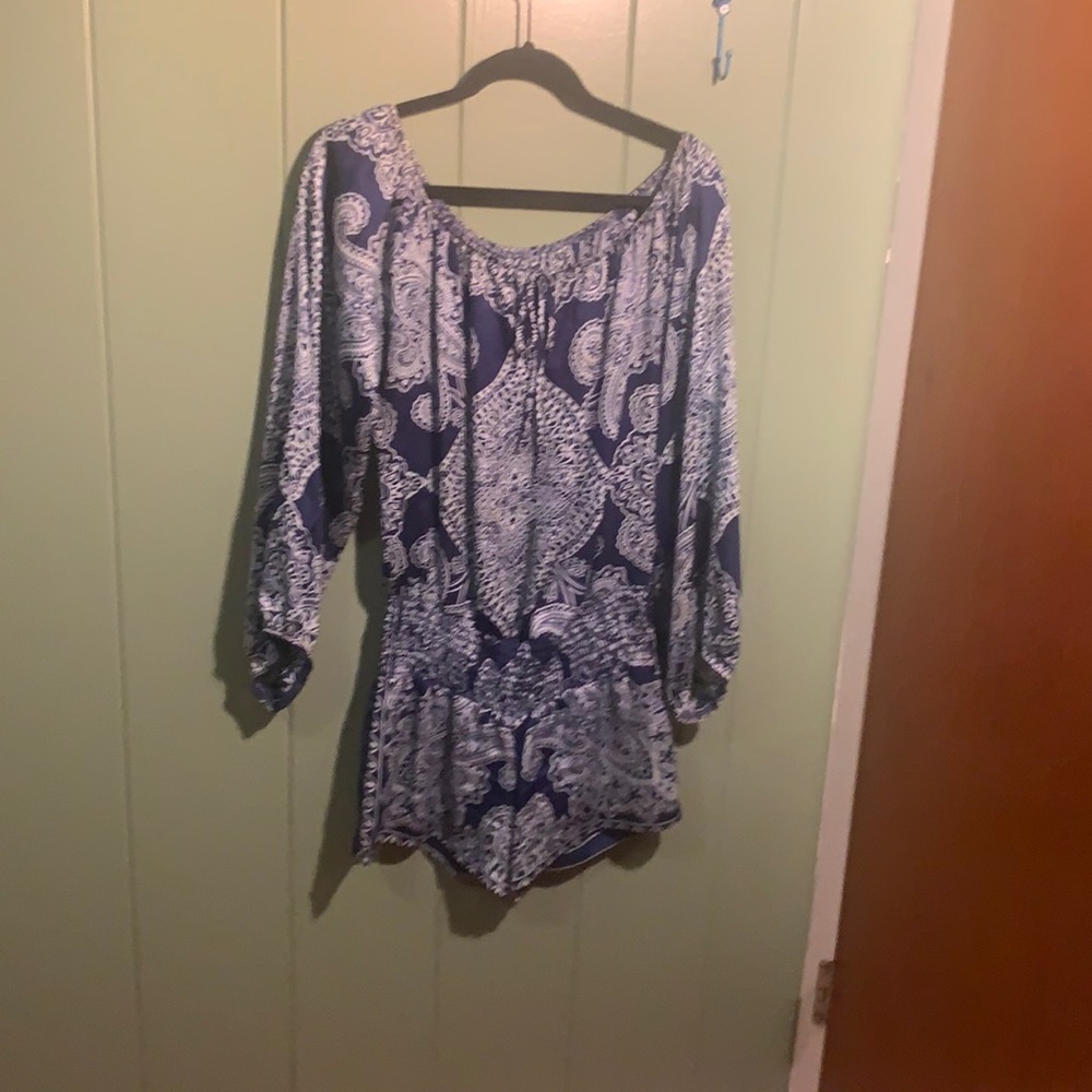 Blue paisley shorts, long sleeved jumper